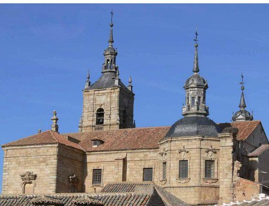 la Iglesia de Santo Tomás Apóstol